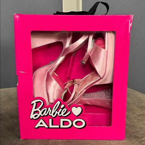 Barbie x ALDO Collection Pink Satin Platform Heart Sandal Block Heel 9 NEW - Picture 12 of 16